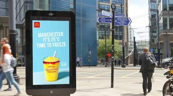 dooh advert showing MCDonald’s frozen drinks range