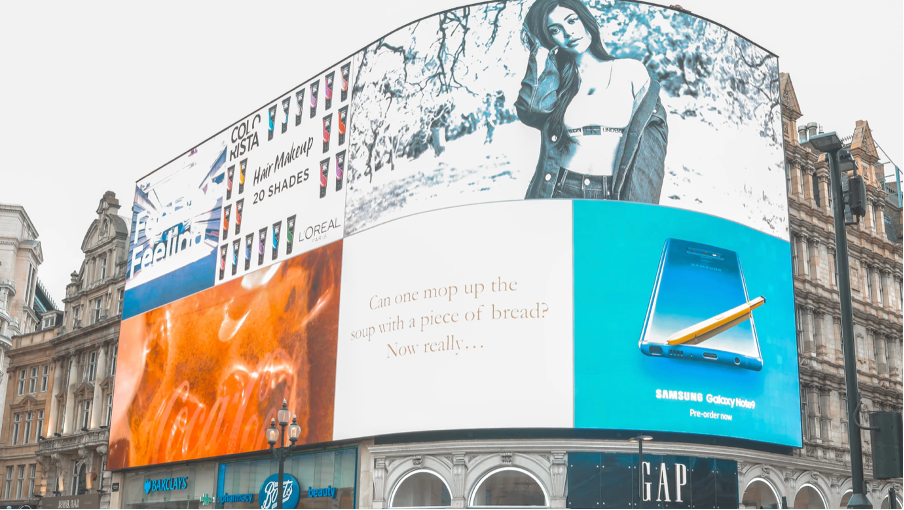 programmatic advertising on billboard
